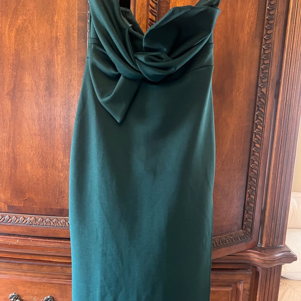 Elegant Dark Green Strapless Dress
